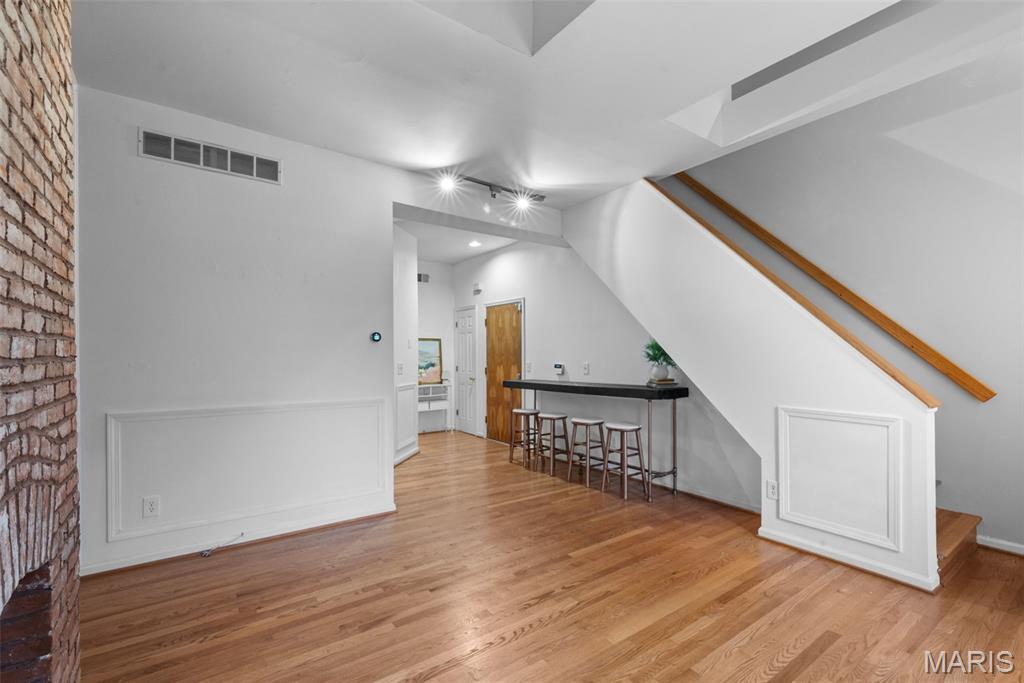 Dolman Condos - Residential