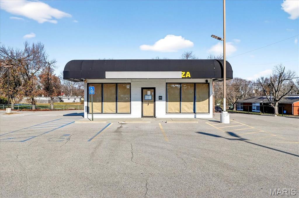 1285 N Highway 67 Street