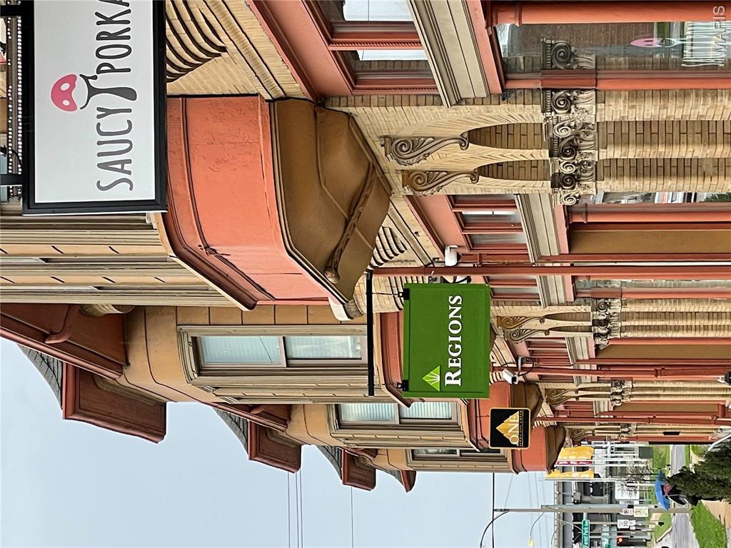 Lindells 2nd Add Tr A - Commercial Lease