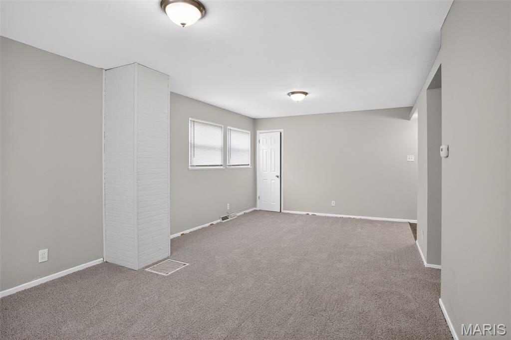 Glasgow Village Unit 12 - Residential