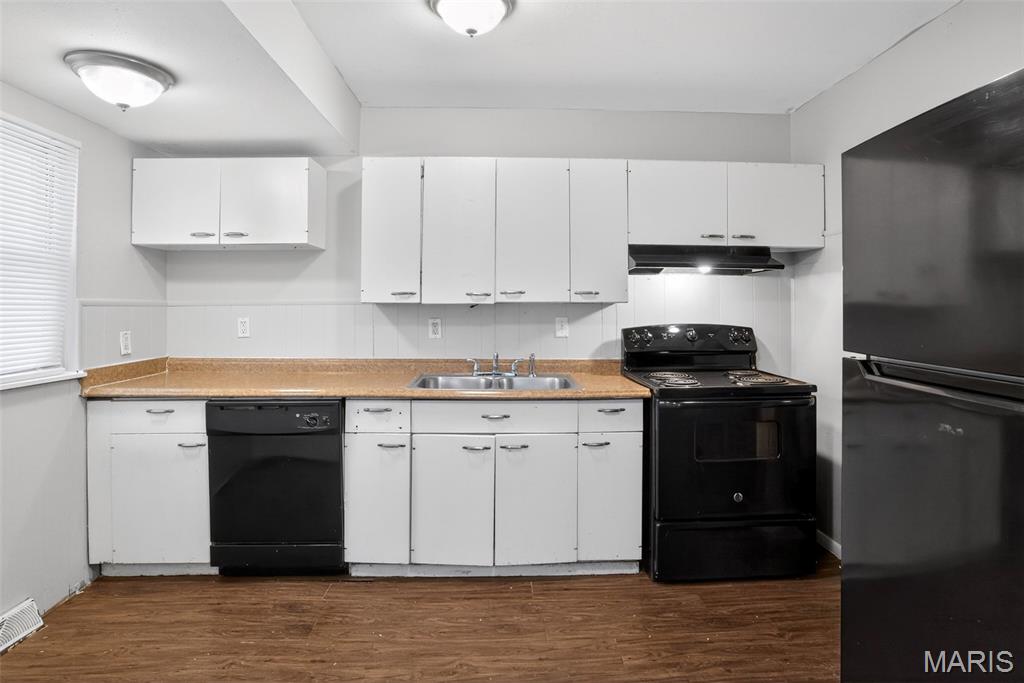 Glasgow Village Unit 12 - Residential