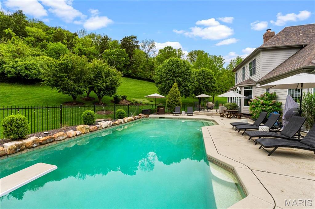 Greystone Six - Residential