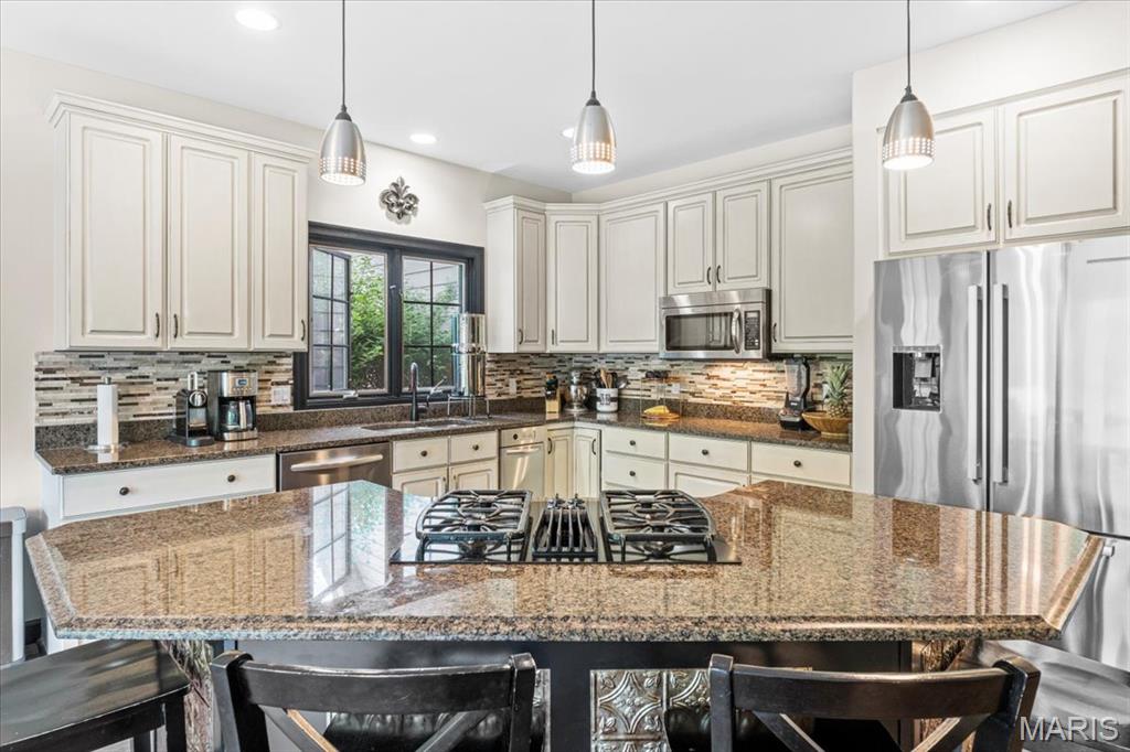 Greystone Six - Residential