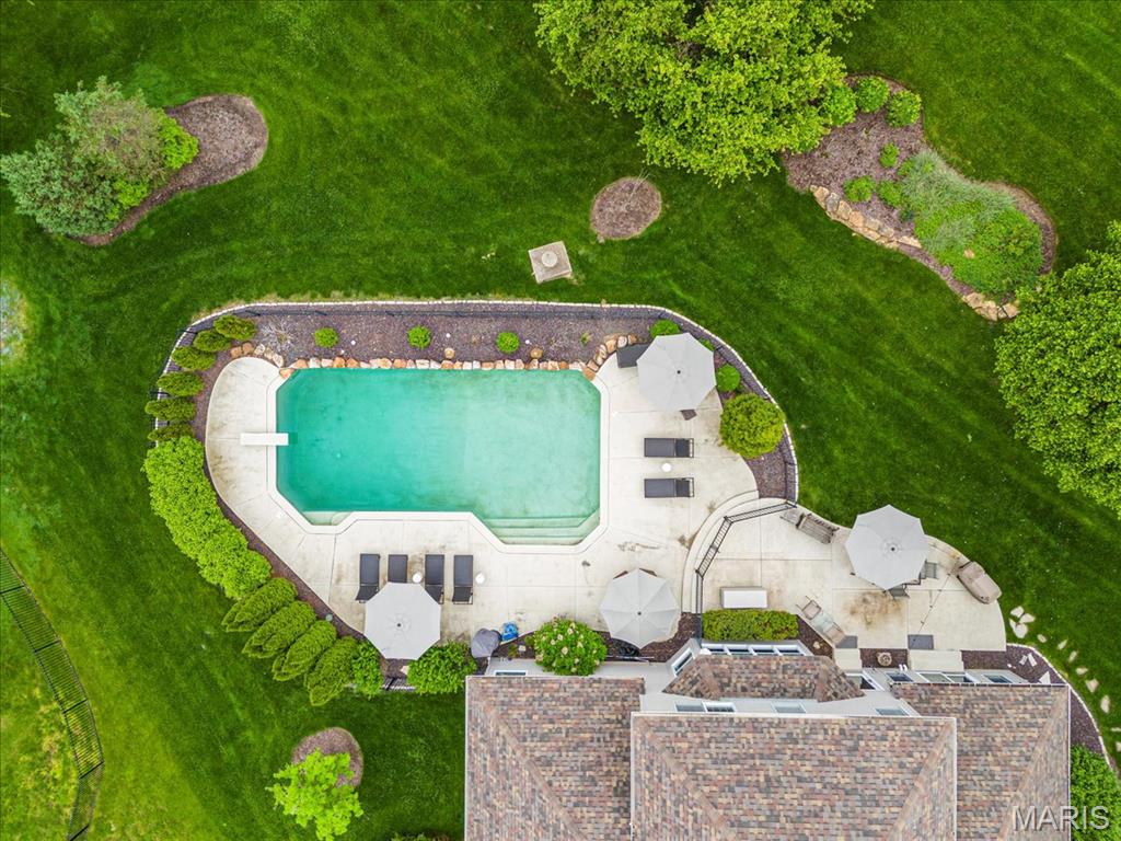 Greystone Six - Residential