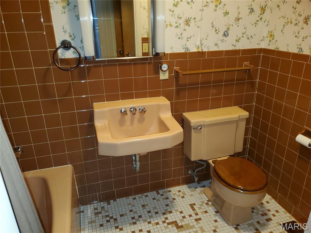 Words East End - Residential