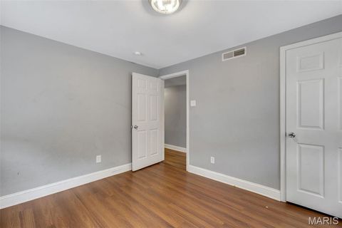 Tiny photo for 982 Warder Avenue, St Louis, MO 63130 (MLS # 26004083)