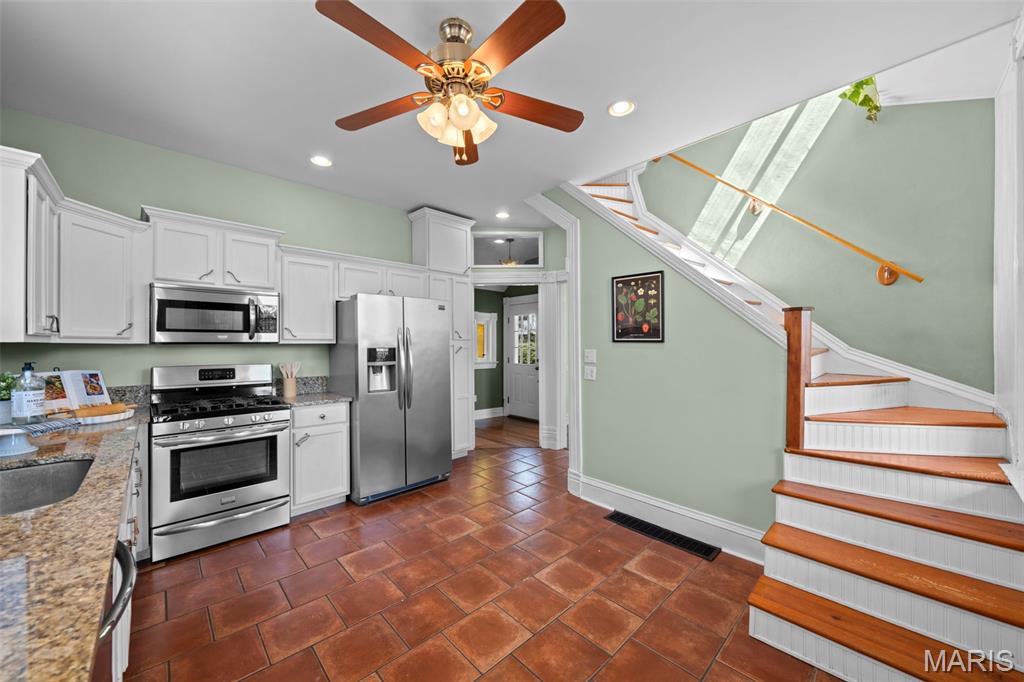 Von Phuls Breezy Heights Add - Residential