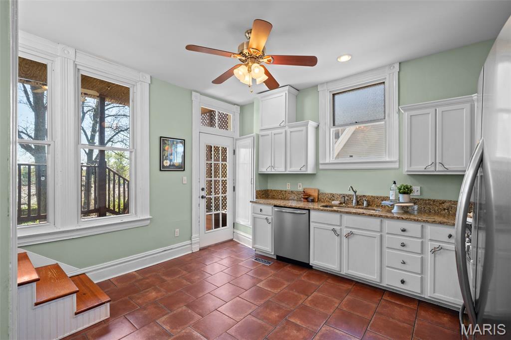 Von Phuls Breezy Heights Add - Residential