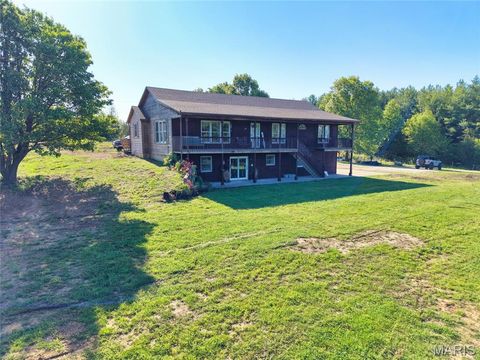 Tiny photo for 8700 N Hartley Road, Hallsville, MO 65255 (MLS # 26029949)