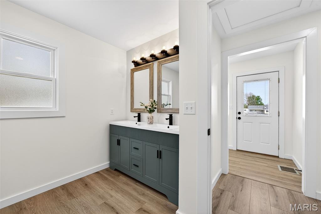 City/Stcharles - Residential