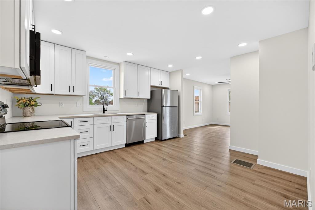 City/Stcharles - Residential