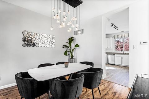 Tiny photo for 4328 Maryland Avenue #5, St Louis, MO 63108 (MLS # 26018760)