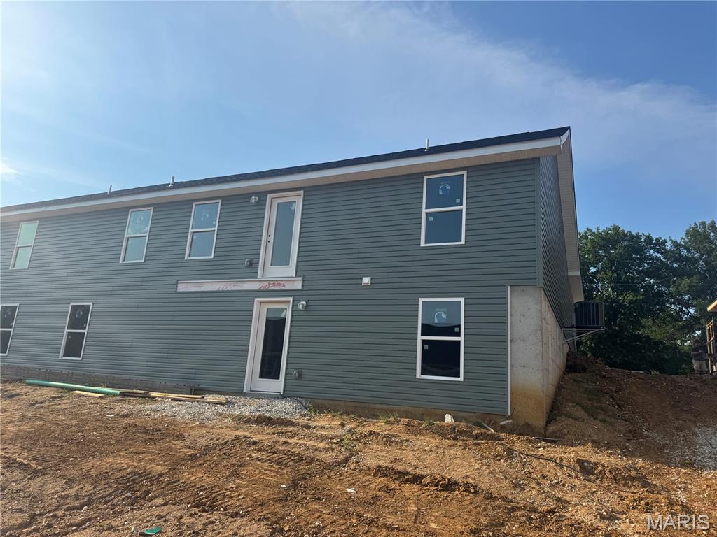 280 Railroad Street