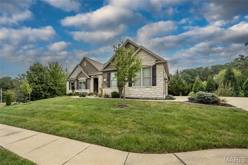 101 Castlewood Estates Drive