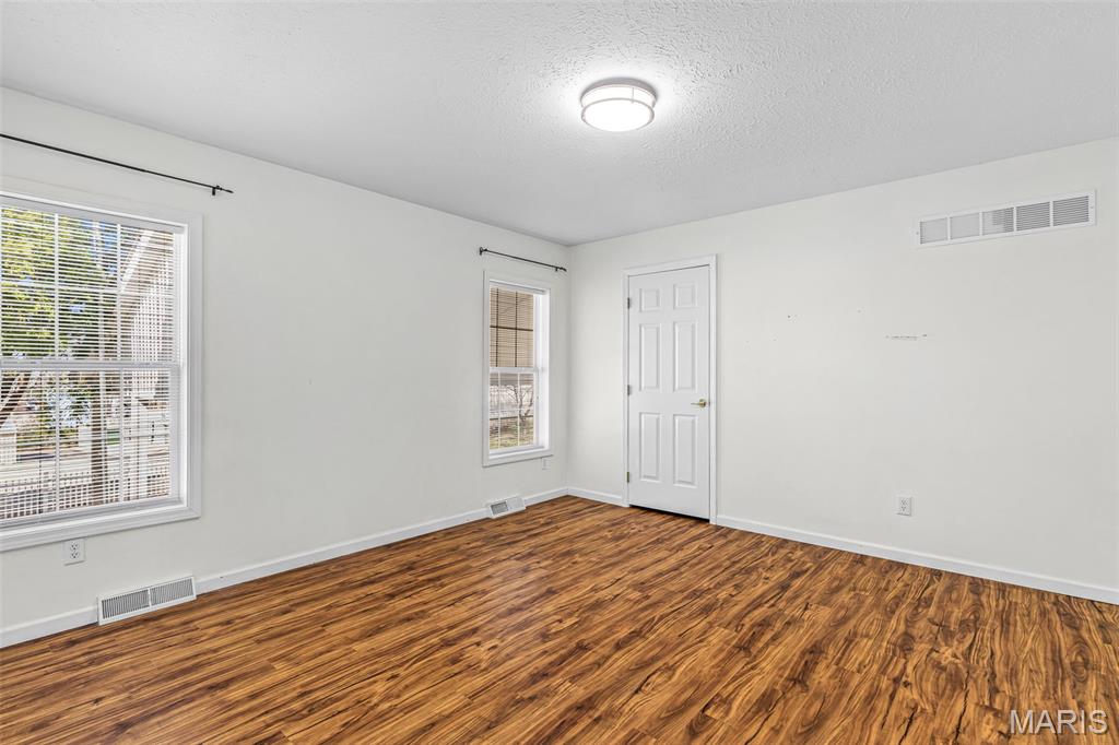 Dublin Park 02 - Commercial Sale