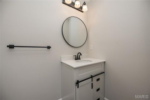 Tiny photo for 15693 Dresden Lake Court, Chesterfield, MO 63017 (MLS # 26004288)