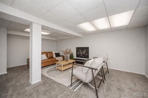 Tiny photo for 15693 Dresden Lake Court, Chesterfield, MO 63017 (MLS # 26004288)