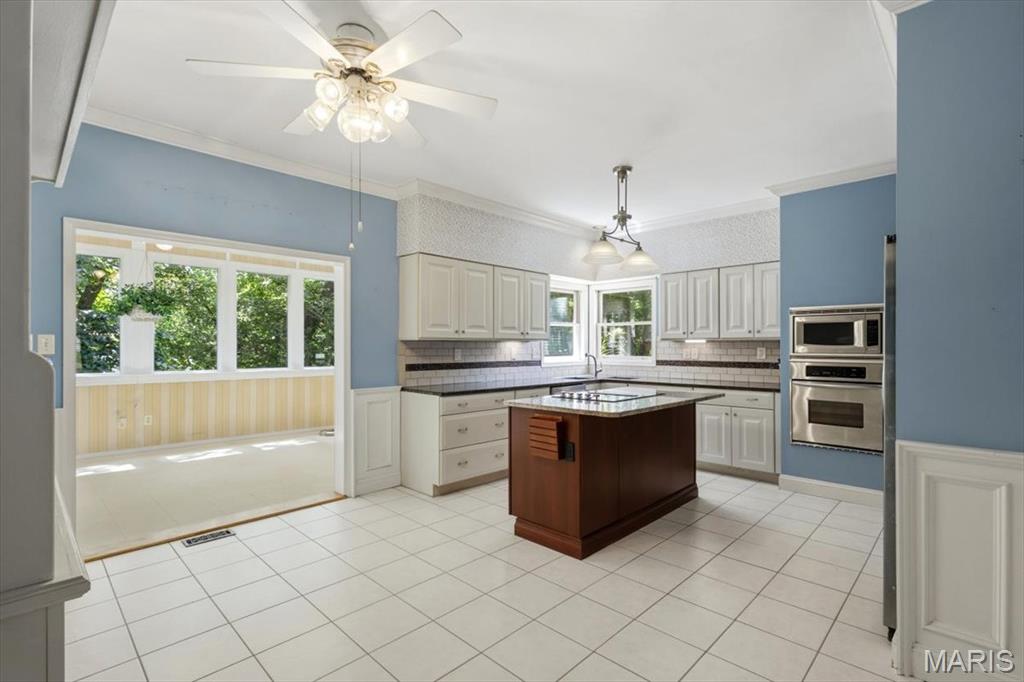 477 Redwood Forest Drive