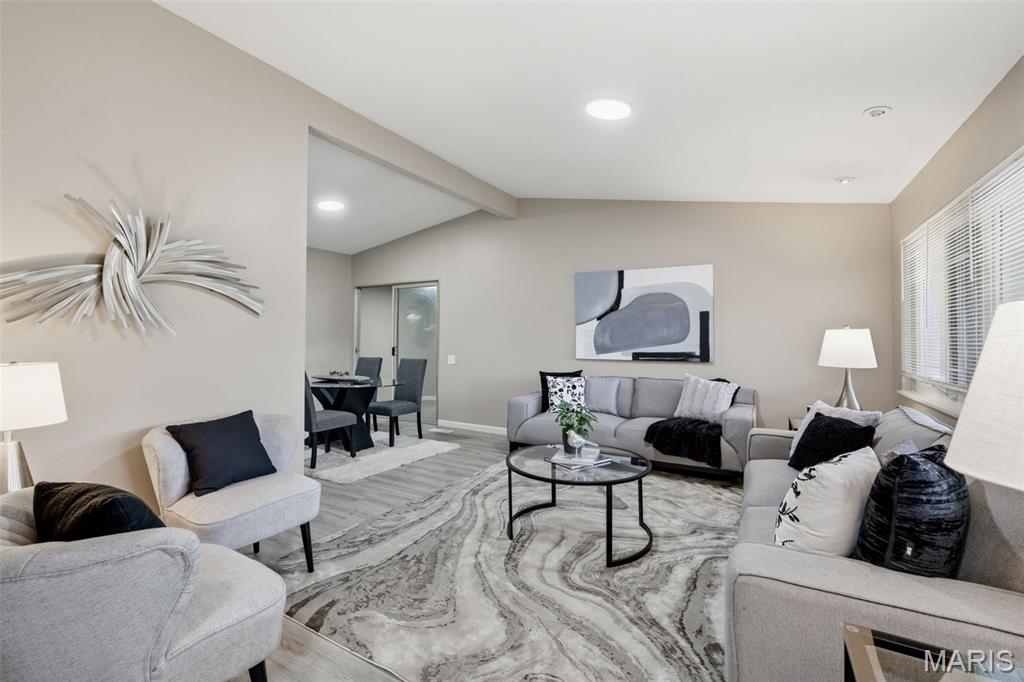 Paddock Hills 14 - Residential