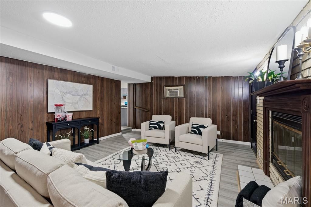 Paddock Hills 14 - Residential