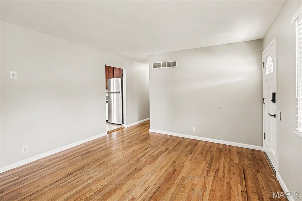 Photo of 1725 Yaqui Drive, Florissant, MO 63031 (MLS # 26037014)