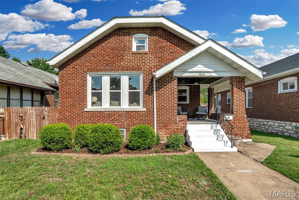 Photo of 5810 S Kingshighway Boulevard, St Louis, MO 63109 (MLS # 26039050)