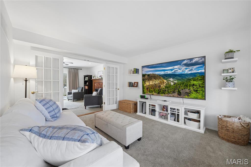 Pointe Clayton - Residential