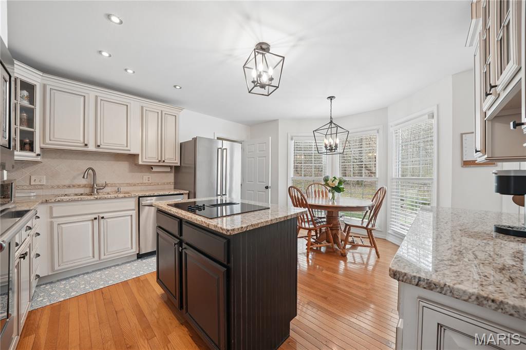 Pointe Clayton - Residential