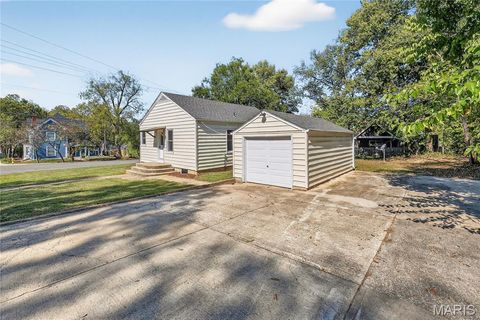 Tiny photo for 890 Main Street, Troy, MO 63379 (MLS # 25066600)