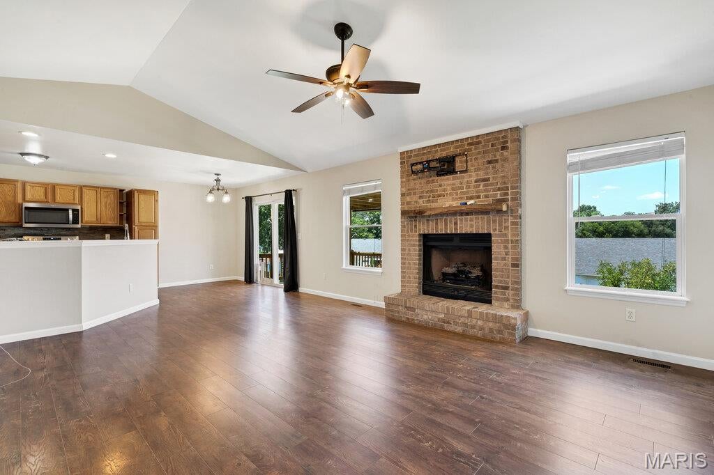 907 Sherwood Drive