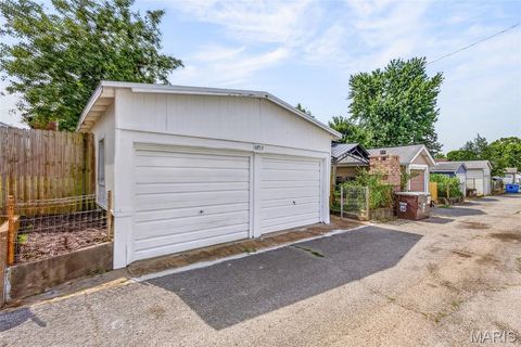 Tiny photo for 6059 Wanda Avenue, St Louis, MO 63116 (MLS # 26035921)