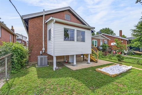 Tiny photo for 6059 Wanda Avenue, St Louis, MO 63116 (MLS # 26035921)