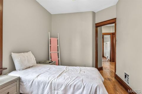 Tiny photo for 6059 Wanda Avenue, St Louis, MO 63116 (MLS # 26035921)