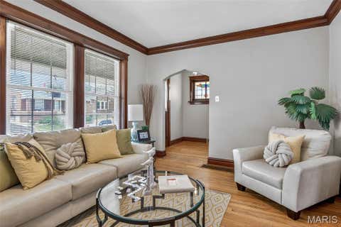 Tiny photo for 6059 Wanda Avenue, St Louis, MO 63116 (MLS # 26035921)