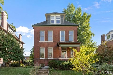 3828 Botanical Avenue St Louis MO 63110
