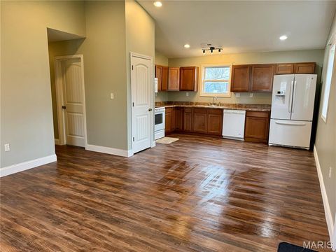 Tiny photo for 1203 W Main Street, Bowling Green, MO 63334 (MLS # 26019402)