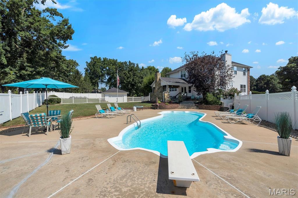 1 Cross Creek Lane
