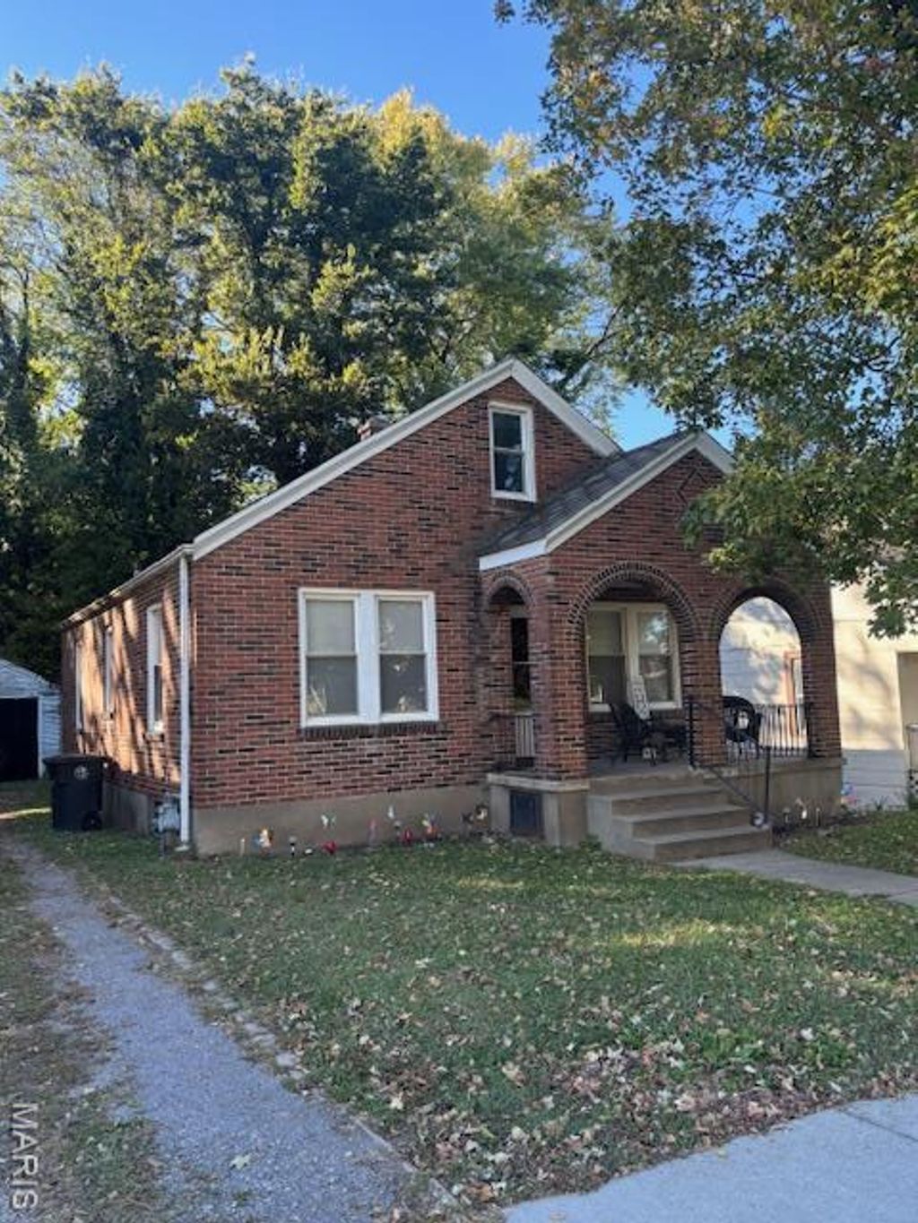 Photo of 519 N Middle Street, Cape Girardeau, MO 63701 (MLS # 25073579)