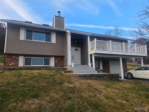 1802 Deer Run Trail Pacific MO 63069