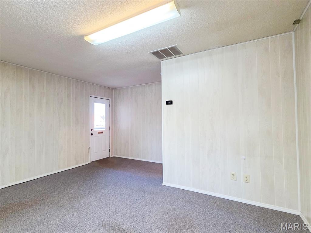 Graham Sub - Commercial Sale