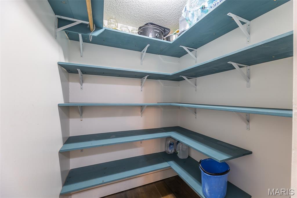 Montgomery: Lot 2 Blk 3 - Residential