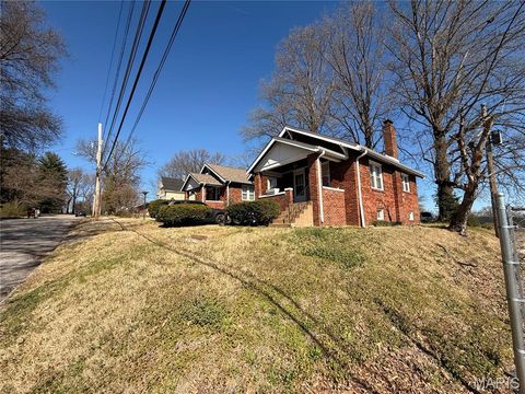 Tiny photo for 8312 Carl Avenue, Jennings, MO 63136 (MLS # 26019080)