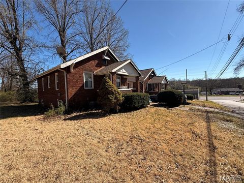Tiny photo for 8312 Carl Avenue, Jennings, MO 63136 (MLS # 26019080)