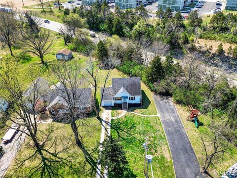 Tiny photo for 1226 Westridge Drive, Washington, MO 63090 (MLS # 26018698)