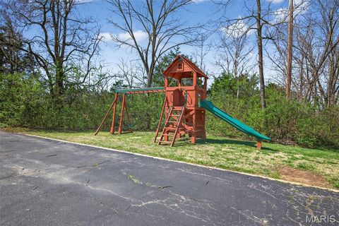 Tiny photo for 1226 Westridge Drive, Washington, MO 63090 (MLS # 26018698)