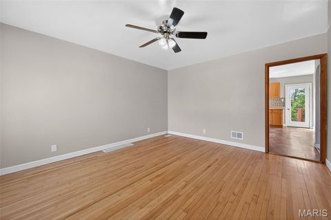 Tiny photo for 1226 Westridge Drive, Washington, MO 63090 (MLS # 26018698)