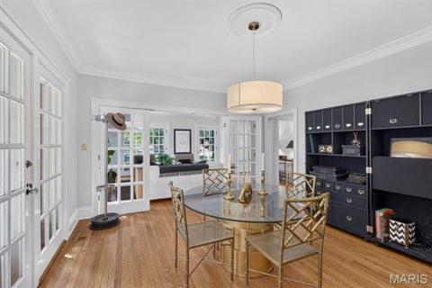 Tiny photo for 7035 Forsyth Boulevard, University City, MO 63105 (MLS # 26056716)