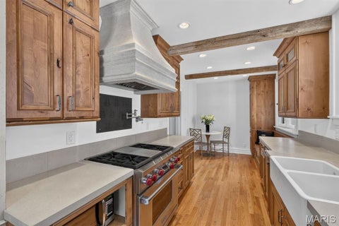 Tiny photo for 7035 Forsyth Boulevard, University City, MO 63105 (MLS # 26056716)