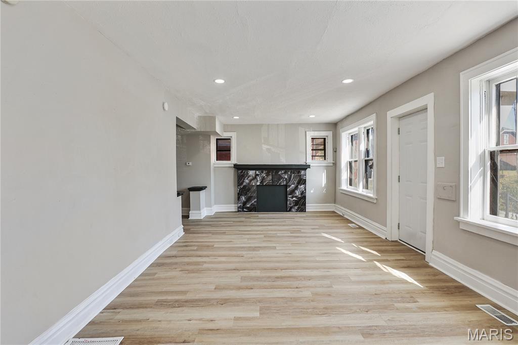 3601 Ridgedale Avenue