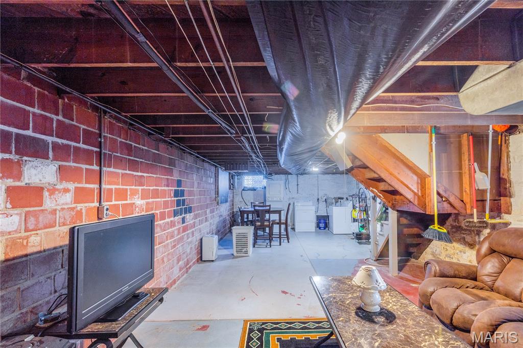 Phillips Add - Residential Income